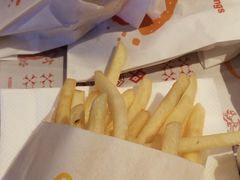 -麦当劳(中二横路店)