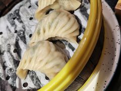 韭菜马蹄鲜肉蒸饺-老头儿油爆虾·知味杭州(爱琴海购物中心)