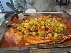 豆豉烤全鱼-江边城外烤全鱼(世茂广场店)
