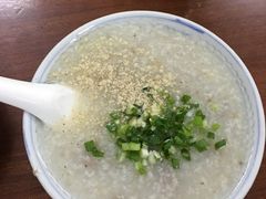 -万家乐小小饮食店
