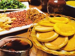 -老滇山寨•云南特色菜•地方菜•民族风情歌舞表演(金碧店)