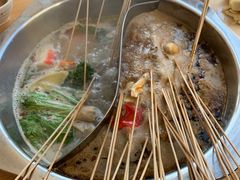 -袁记串串香(泉水轻轨站店)