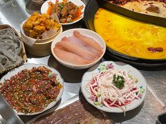 -朱光玉火锅馆(正弘城店)