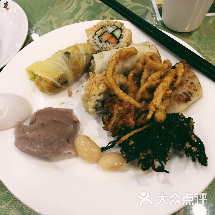 鸿山寺素食图片