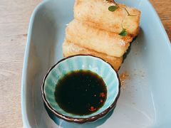 -蜜桃餐厅·伴山(湖滨商业街店)