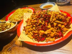 -泥糊破店小酒馆·团建聚餐(南京西路店)