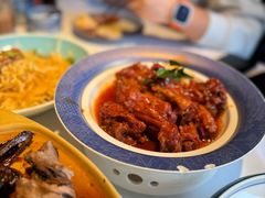 -八府香鸭·啫啫煲(华山路店)