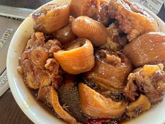 -金卯白肉罩火烧