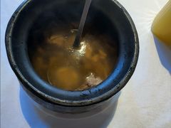 -八府香鸭·啫啫煲(华山路店)