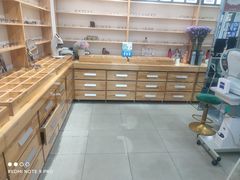 -豪门视光·星趣控·蔡司依视路眼镜代理商(中央大街店)