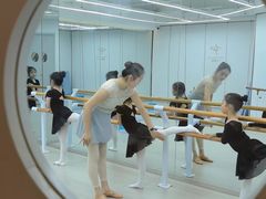 -红舞鞋舞蹈教育(近江校区)