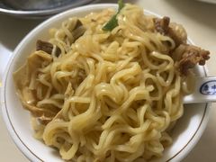 珠江面-美兰春记食店·龙舌坡红烧牛肉