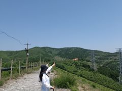 -定都峰