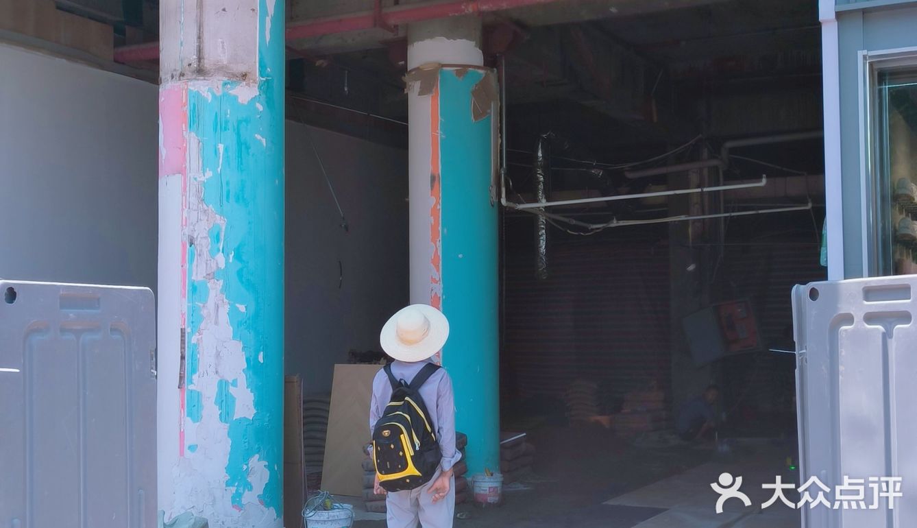 罗莎又撤店了??