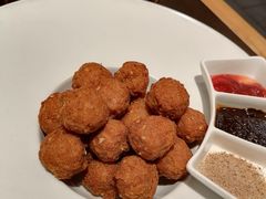 干炸小丸子-四季民福烤鸭店(西单华威约饭街店)