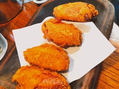 辣上瘾炸鸡翅套餐-I HOLIC艾豪丽披萨(KKone店)