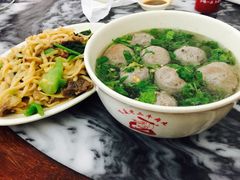 -飞厦老二手槌牛肉丸店