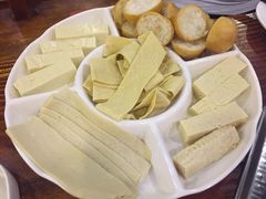 豆制品四拼-王婆大虾(五道口店)