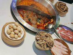 -卤校长重庆火锅(国兴店)