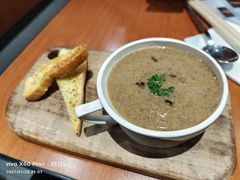 黑松露蘑菇汤-魏斯理汉堡(西安沣东吾悦店)