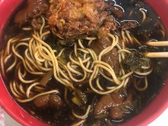 -小龙大肉面馆