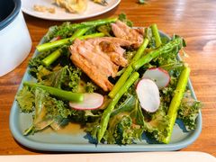 鸡肉芦笋沙拉-百好乐宠物友好餐厅(朝外大街店)