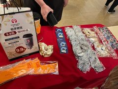 -LuOne凯德晶萃广场(徐家汇路店)