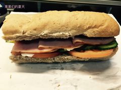 -赛百味SUBWAY(三阳广场店)