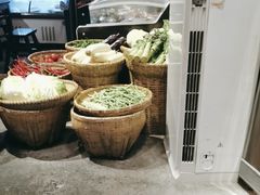 -富正毅三下锅·湘西韵味(天门山索道店)