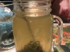 百香果雪梨茶-大树餐厅(红旗街万达店)