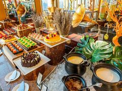 -视界美食自助餐厅·石家庄希尔顿酒店