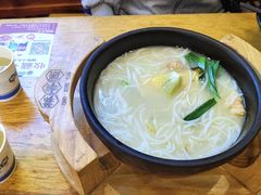 -桥香园过桥米线(国贸店)
