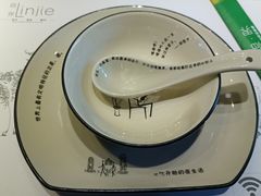 -临界音乐酒馆·小龙虾·江湖菜(华熙LIVE·鱼洞店)