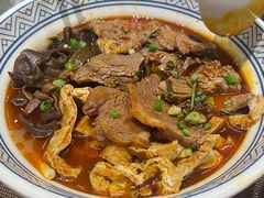 招牌大片牛肉粉-粉吖吖·邵阳米粉(体育西路店)