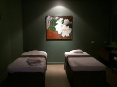 -Let’s Relax Spa(Terminal 21 Asok)