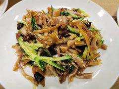 黄瓜拌猪耳-胖子饺子馆·海鲜家常菜(海军博物馆店)