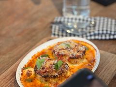 -ROAST coffee & eatery