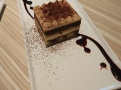 -必胜客(八一店)