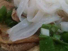 -肥佬良扣肉粉面店(梧州总店)