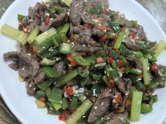 辣炒小黄牛-江南古镇味道·私房菜