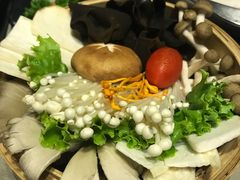 -捞天下大众火锅(水上公园店)