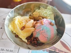 -荣誉国际酒店-云顶旋转餐厅