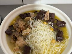 -文山荷鲜居(翠湖店)