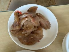 -闫家驴肉老店(华电一校店)
