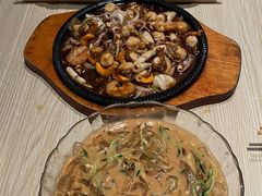 -小船渔村•大连菜•大连焖鱼(黄河路店)