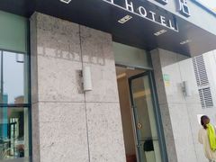 -全季酒店(上海徐家汇宜山路店)