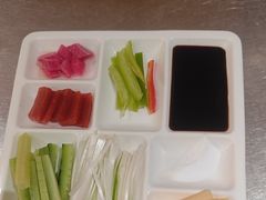 -梅利汴京烤鸭•开封豫菜地标店(东大街店)