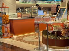 -沪上阿姨·臻选茶饮(上海环球港店)