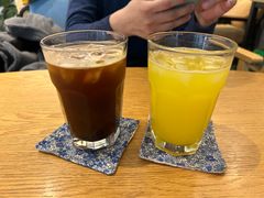 -蓝白咖啡馆(金山亭林店)