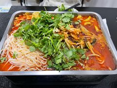 -在巷子里的烤肉店·螺蛳粉烤鱼·牛蛙(和美城店)